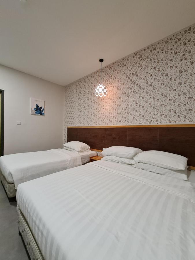 Hotel Bestari Kuala Lipis Extérieur photo